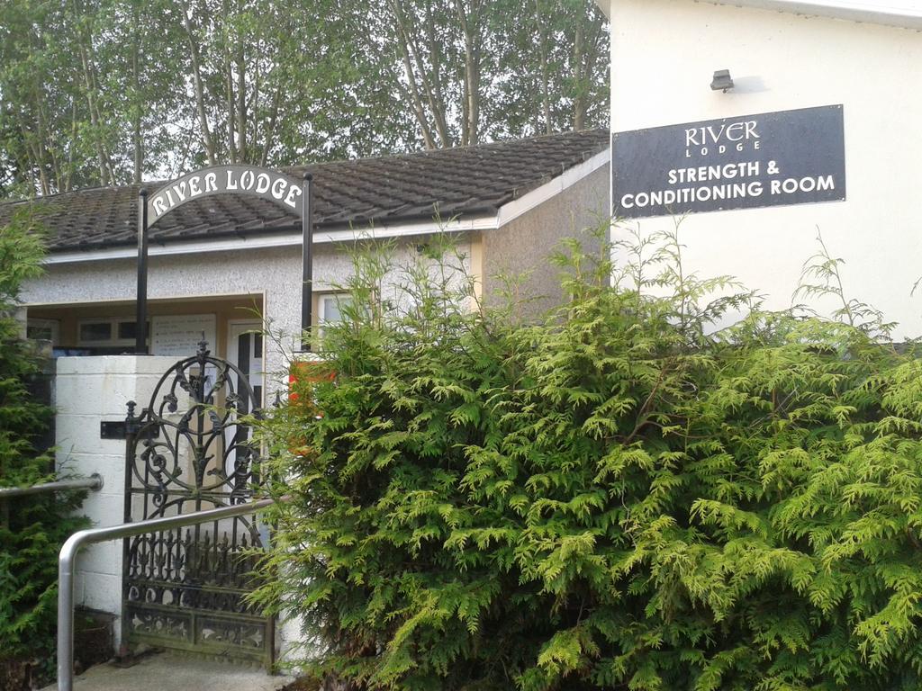 Auburn Lodge Hotel & Leisure Centre Ίννις Εξωτερικό φωτογραφία